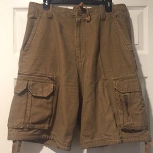 Men’s cargo shorts